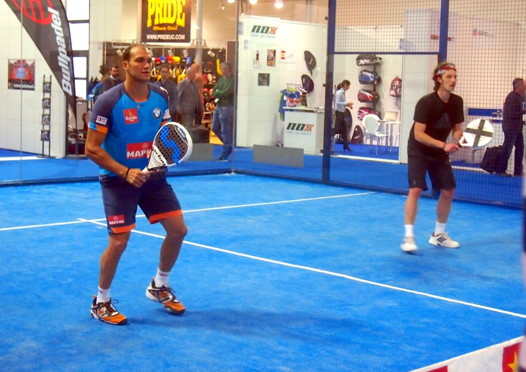 padel jeu au mur